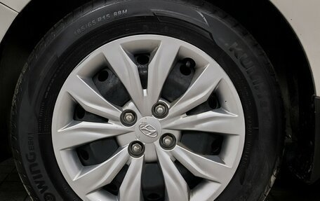 Hyundai Solaris II рестайлинг, 2019 год, 1 379 000 рублей, 16 фотография