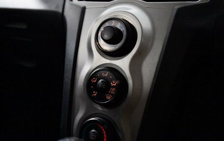 Toyota Vitz, 2010 год, 555 000 рублей, 12 фотография