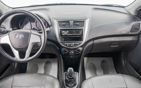 Hyundai Solaris II рестайлинг, 2014 год, 979 000 рублей, 11 фотография