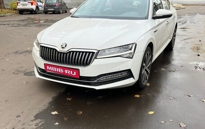 Skoda Superb III рестайлинг, 2025 год, 2 950 000 рублей, 1 фотография
