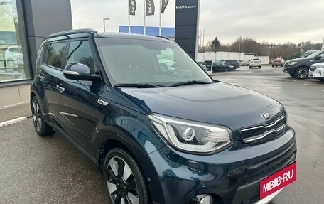 KIA Soul II рестайлинг, 2017 год, 1 589 000 рублей, 3 фотография