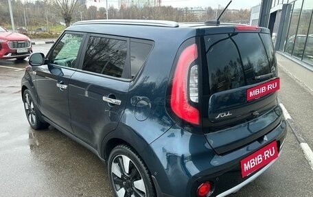 KIA Soul II рестайлинг, 2017 год, 1 589 000 рублей, 6 фотография