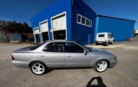 Toyota Vista, 1992 год, 240 000 рублей, 3 фотография