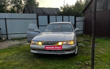 Toyota Vista, 1992 год, 240 000 рублей, 12 фотография