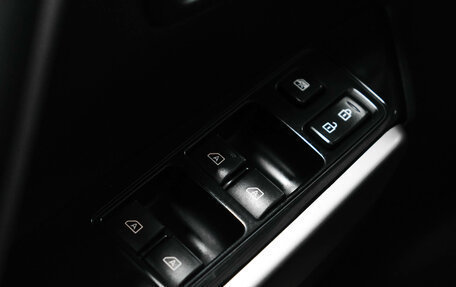 Mitsubishi Pajero Sport III рестайлинг, 2021 год, 3 980 000 рублей, 28 фотография