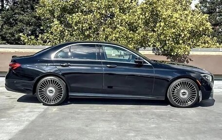 Mercedes-Benz E-Класс, 2022 год, 3 751 000 рублей, 9 фотография