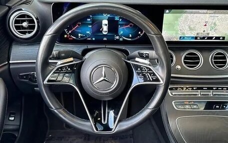 Mercedes-Benz E-Класс, 2022 год, 3 751 000 рублей, 16 фотография