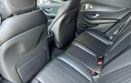 Mercedes-Benz E-Класс, 2022 год, 3 751 000 рублей, 15 фотография