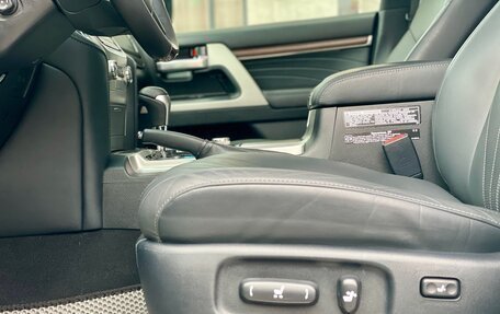 Toyota Land Cruiser 200, 2019 год, 5 999 999 рублей, 18 фотография