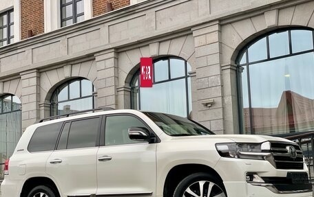 Toyota Land Cruiser 200, 2019 год, 5 999 999 рублей, 25 фотография