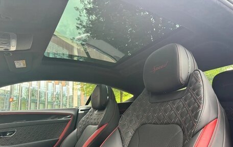 Bentley Continental GT III, 2021 год, 29 700 000 рублей, 32 фотография