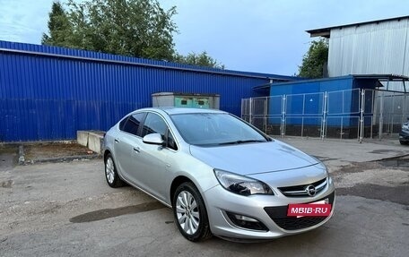 Opel Astra J, 2013 год, 800 000 рублей, 5 фотография
