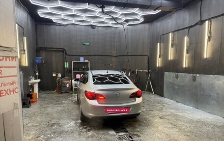 Opel Astra J, 2013 год, 800 000 рублей, 8 фотография