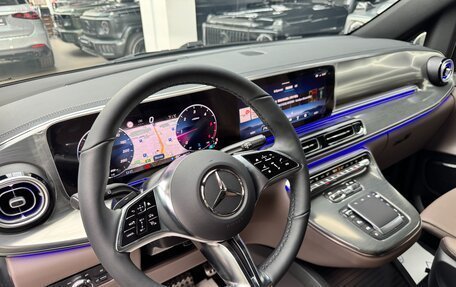 Mercedes-Benz V-Класс, 2025 год, 13 890 000 рублей, 15 фотография