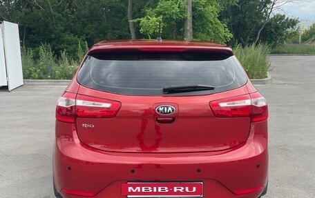 KIA Rio III рестайлинг, 2014 год, 810 000 рублей, 7 фотография