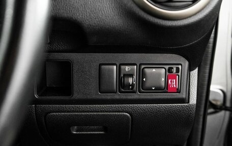 Nissan Note II рестайлинг, 2005 год, 550 000 рублей, 14 фотография