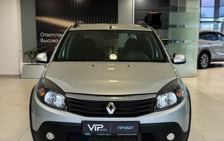 Renault Sandero I, 2014 год, 820 000 рублей, 2 фотография