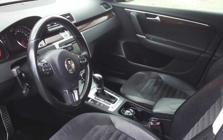 Volkswagen Passat CC I рестайлинг, 2013 год, 1 555 000 рублей, 10 фотография