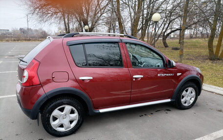 Renault Sandero I, 2012 год, 750 000 рублей, 2 фотография