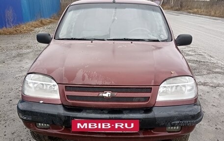 Chevrolet Niva I рестайлинг, 2003 год, 360 000 рублей, 3 фотография