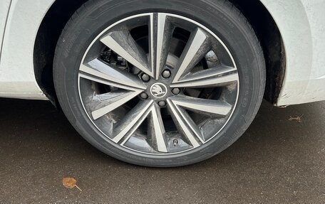 Skoda Superb III рестайлинг, 2025 год, 2 950 000 рублей, 5 фотография