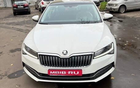 Skoda Superb III рестайлинг, 2025 год, 2 950 000 рублей, 14 фотография