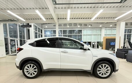 Honda Vezel, 2015 год, 1 399 999 рублей, 7 фотография