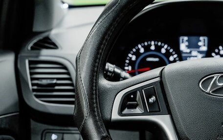 Hyundai Solaris II рестайлинг, 2015 год, 1 050 000 рублей, 17 фотография