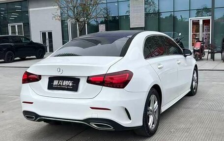 Mercedes-Benz A-Класс, 2023 год, 2 150 000 рублей, 7 фотография