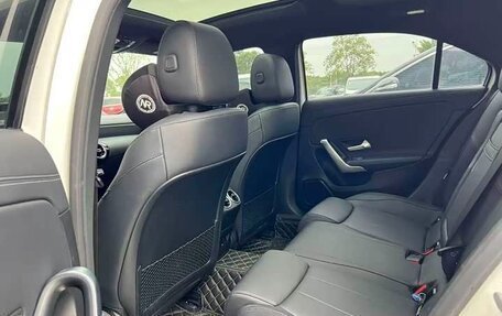 Mercedes-Benz A-Класс, 2023 год, 2 150 000 рублей, 6 фотография