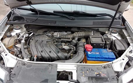 Renault Logan II, 2018 год, 900 000 рублей, 8 фотография