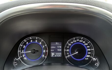 Infiniti QX70, 2014 год, 2 300 000 рублей, 19 фотография