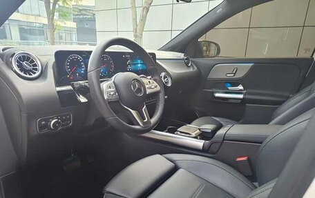 Mercedes-Benz GLA, 2022 год, 2 550 000 рублей, 4 фотография