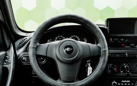 Chevrolet Niva I рестайлинг, 2019 год, 950 000 рублей, 15 фотография