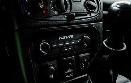 Chevrolet Niva I рестайлинг, 2019 год, 950 000 рублей, 19 фотография