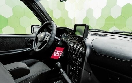 Chevrolet Niva I рестайлинг, 2019 год, 950 000 рублей, 13 фотография