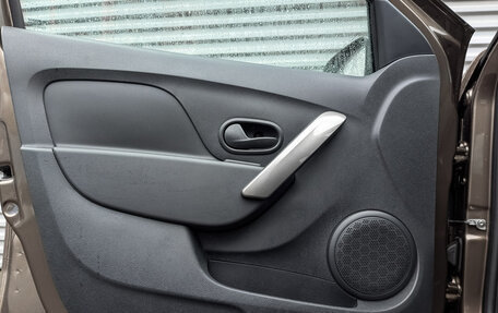 Renault Logan II, 2020 год, 1 250 000 рублей, 19 фотография