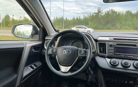 Toyota RAV4, 2012 год, 1 615 000 рублей, 9 фотография