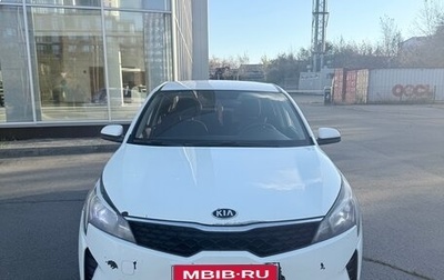 KIA Rio IV, 2021 год, 900 000 рублей, 1 фотография