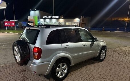 Toyota RAV4, 2004 год, 650 000 рублей, 6 фотография