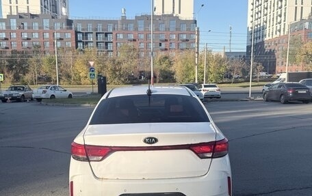 KIA Rio IV, 2021 год, 900 000 рублей, 4 фотография