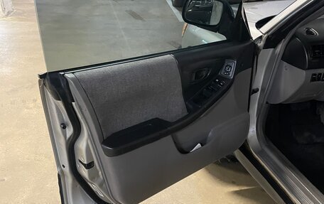 Subaru Forester, 2000 год, 650 000 рублей, 10 фотография