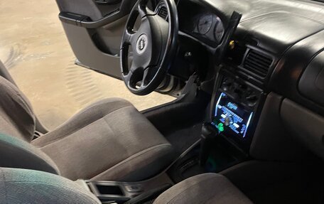 Subaru Forester, 2000 год, 650 000 рублей, 17 фотография