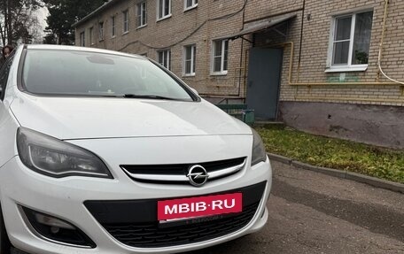 Opel Astra J, 2012 год, 800 000 рублей, 4 фотография