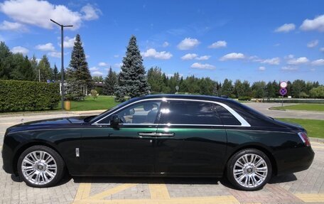 Rolls-Royce Ghost Series II рестайлинг, 2021 год, 43 000 000 рублей, 6 фотография