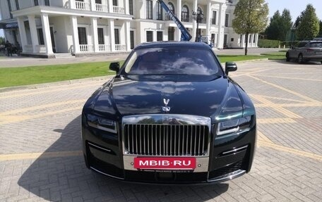 Rolls-Royce Ghost Series II рестайлинг, 2021 год, 43 000 000 рублей, 3 фотография