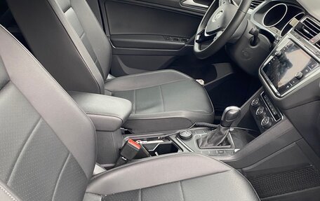 Volkswagen Tiguan II, 2020 год, 2 600 000 рублей, 7 фотография