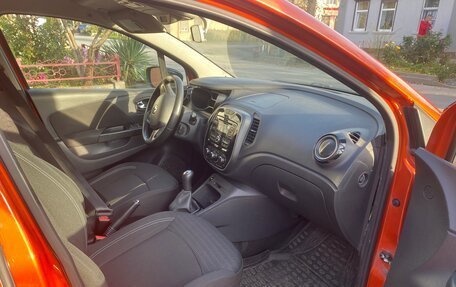 Renault Kaptur I рестайлинг, 2016 год, 950 000 рублей, 6 фотография