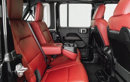 Jeep Wrangler, 2024 год, 16 990 000 рублей, 15 фотография