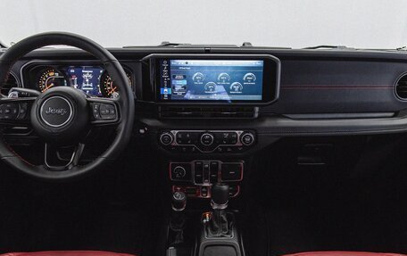 Jeep Wrangler, 2024 год, 16 990 000 рублей, 10 фотография